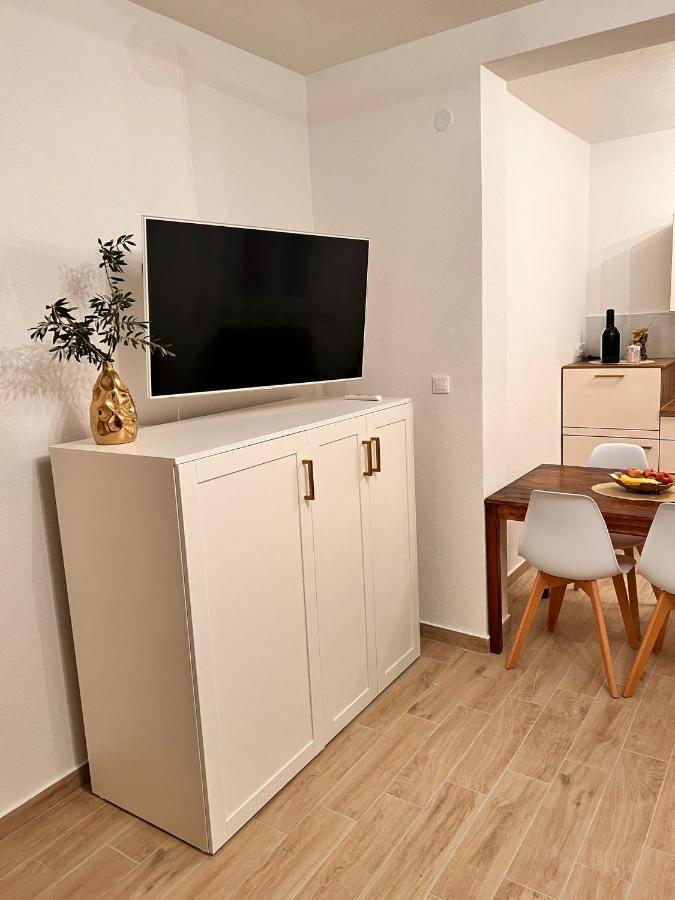 Apartmani Tin 斯塔利格拉德-帕克利尼卡 外观 照片