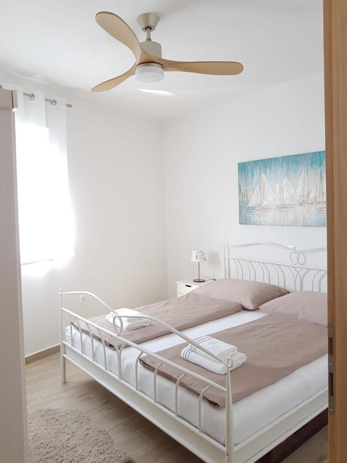 Apartmani Tin 斯塔利格拉德-帕克利尼卡 外观 照片